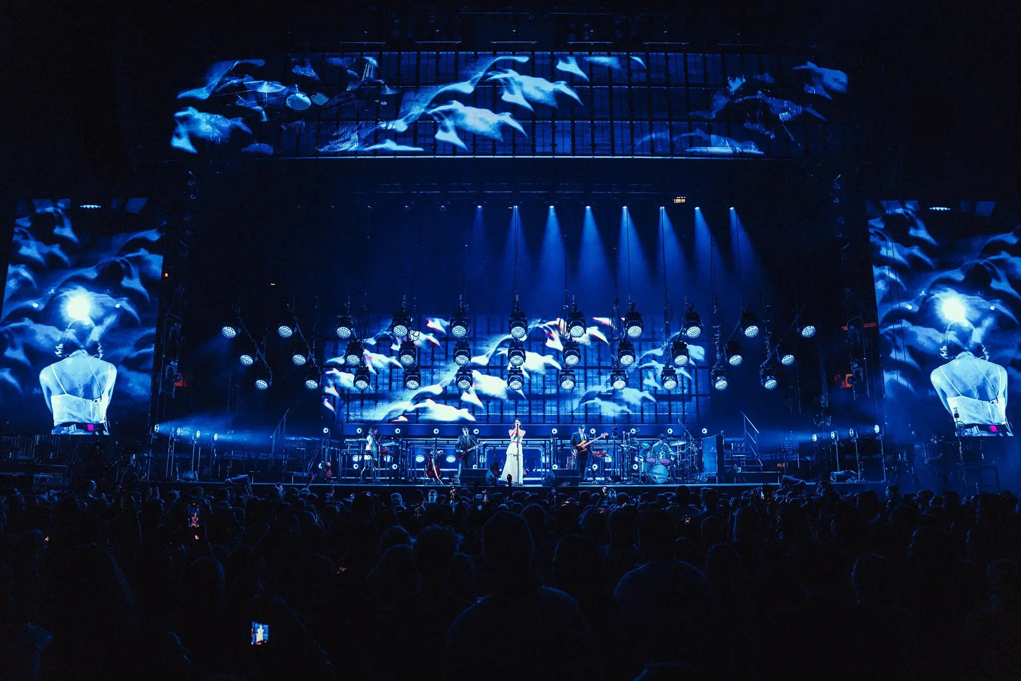 Gracie Abrams - Secret of Us Tour 2025 - Clearwing Productions - 3