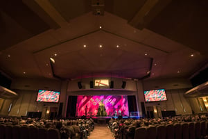 Clearwing upgrades Central Christian Church’s audio system with Martin MLA